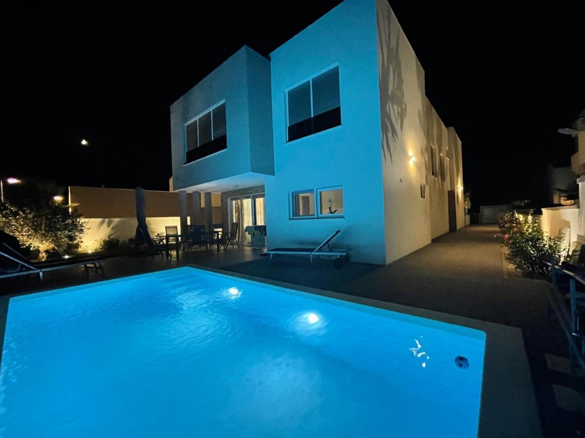 Villa Dea - Dein Rueckzugsort Am Meer Mit Beheiztem Pool Vrsi Eksteriør billede