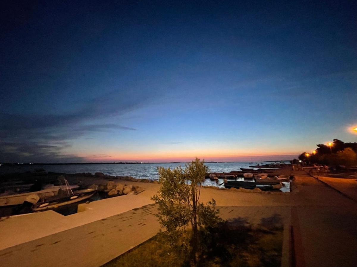 Villa Dea - Dein Rueckzugsort Am Meer Mit Beheiztem Pool Vrsi Eksteriør billede