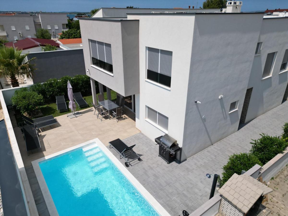 Villa Dea - Dein Rueckzugsort Am Meer Mit Beheiztem Pool Vrsi Eksteriør billede